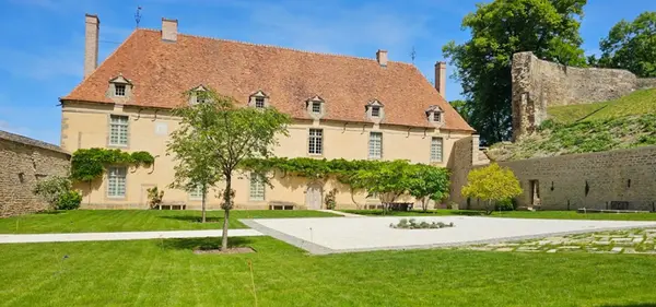 Rehabilitation paysagere de ruines V2 G Paysages Bourgogne 0