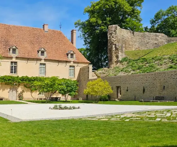 Rehabilitation paysagere de ruines V2 G Paysages Bourgogne 0
